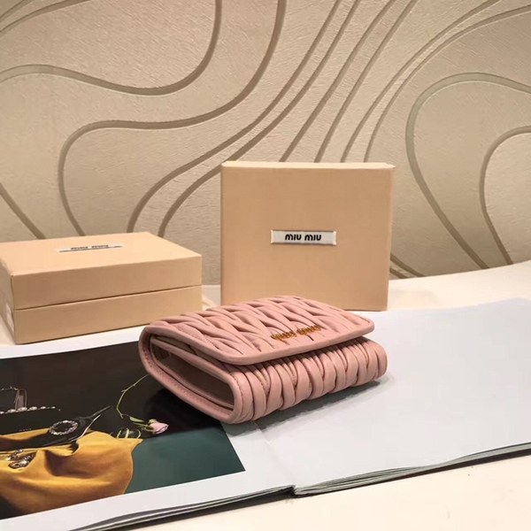 MIUMIU 여성반지갑 5MH016 핑크