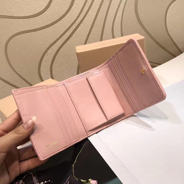 MIUMIU 여성반지갑 5MH016 핑크