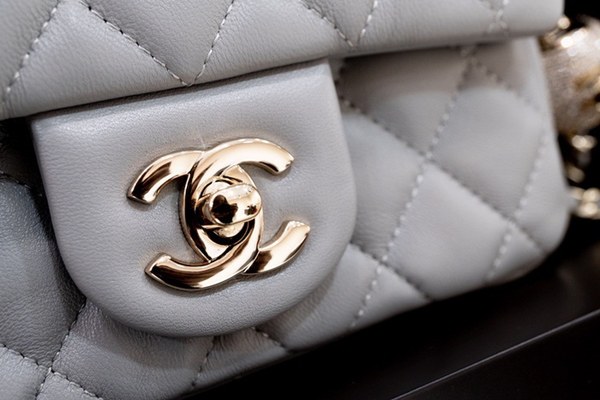 뮤뮤 여권지갑 2MP001 핑크