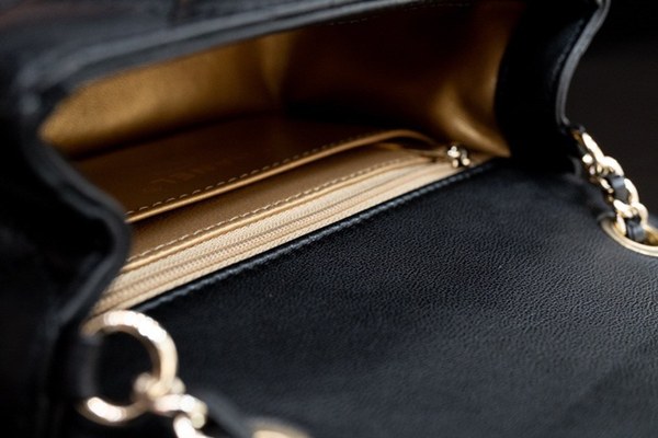 뮤뮤 여권지갑 2MP001 핑크