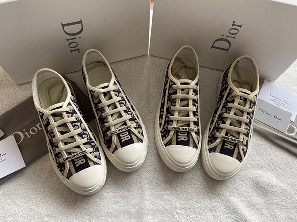 뮤뮤 여권지갑 2MP001 블랙