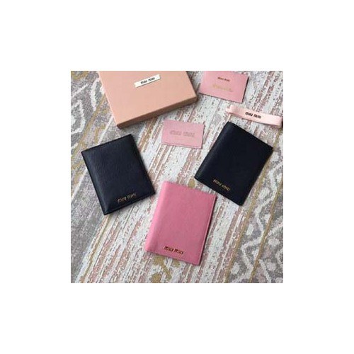 뮤뮤 여권지갑 2MP001 블랙