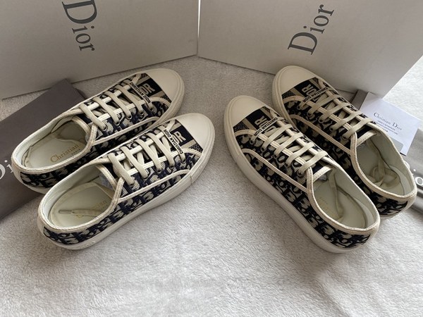 뮤뮤 지갑 5MV207 블랙