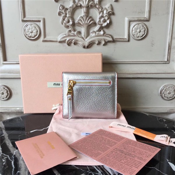 미우미우 지갑 5MH015-3 2020/신상