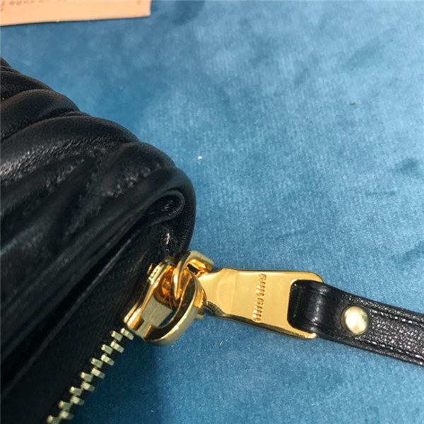 미우미우 지퍼 반지갑 5M0522-3 2020/신상