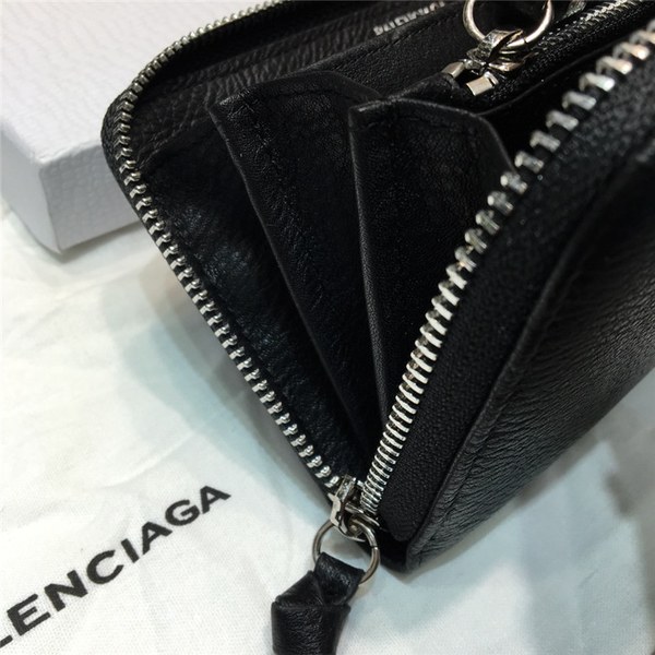 발렌시아가 지갑 신상 B6522