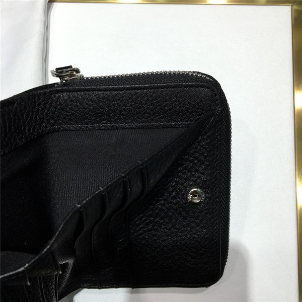 발렌시아가 지갑 신상 B2022