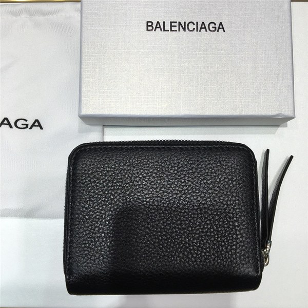 발렌시아가 지갑 신상 B2022