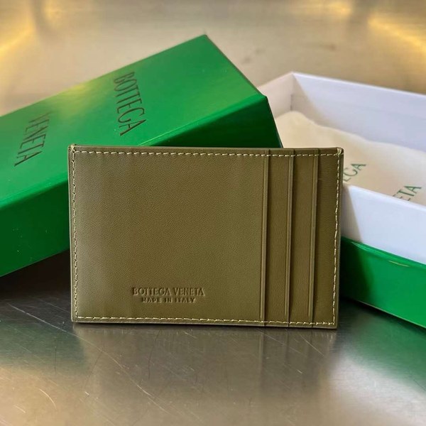보테가베네타 2024 인트레치아토 카드 지갑