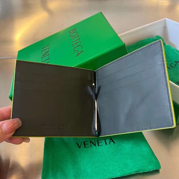 보테가베네타 2023 인트레치아토 레더 머니클립 지갑 반지갑