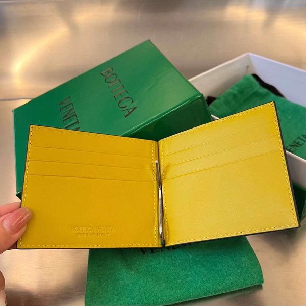 보테가베네타 2023 인트레치아토 레더 머니클립 지갑 반지갑