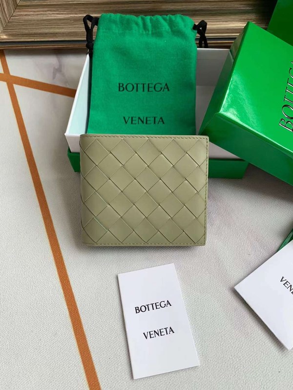보테가베네타 2023 605721 인트레치아토 반지갑 지갑