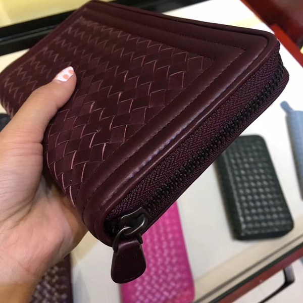 Bottega Veneta [미러급] 보테가베네타 지퍼장지갑 13180 와인 (송아지가죽)