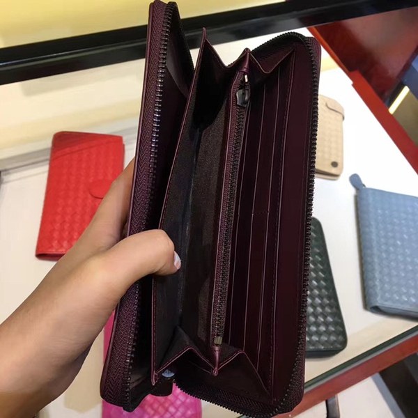 Bottega Veneta [미러급] 보테가베네타 지퍼장지갑 13180 와인 (송아지가죽)