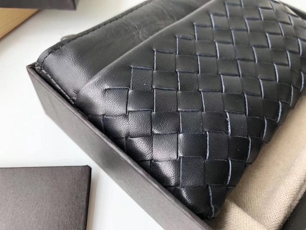 Bottega Veneta 보테가베네타 인트레치아토 키 파우치 275327