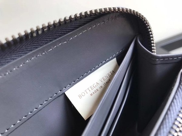 Bottega Veneta 보테가베네타 지퍼돌이 장지갑 114076