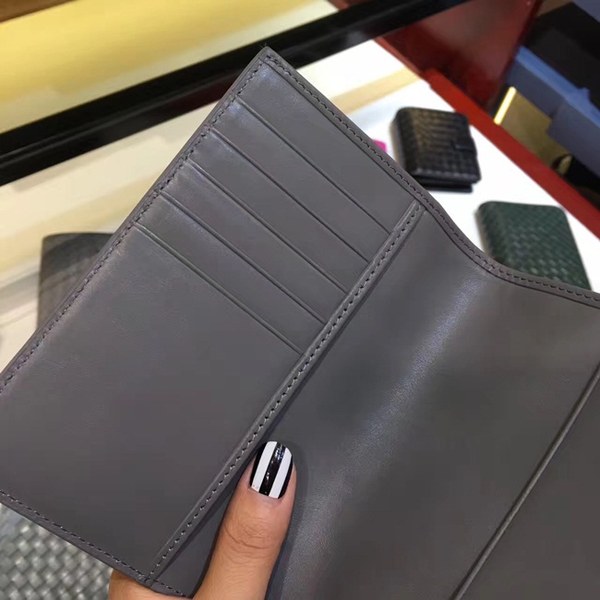 Bottega Veneta [미러급] 보테가베네타 여권지갑 13470 (송아지가죽)