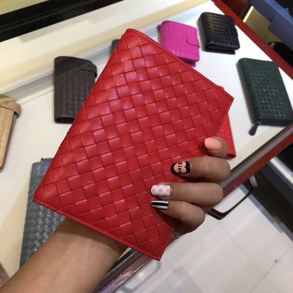 Bottega Veneta [미러급] 보테가베네타 여권지갑 13470 레드 (송아지가죽)