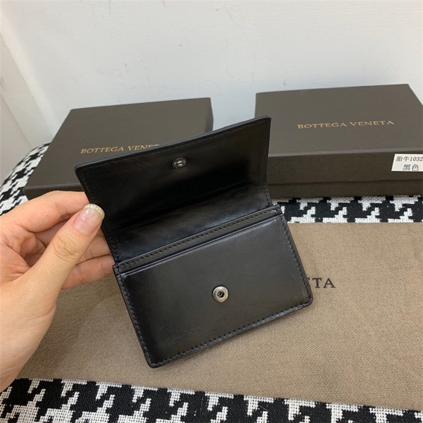 보테가 동전&카드지갑 BV9132 신상