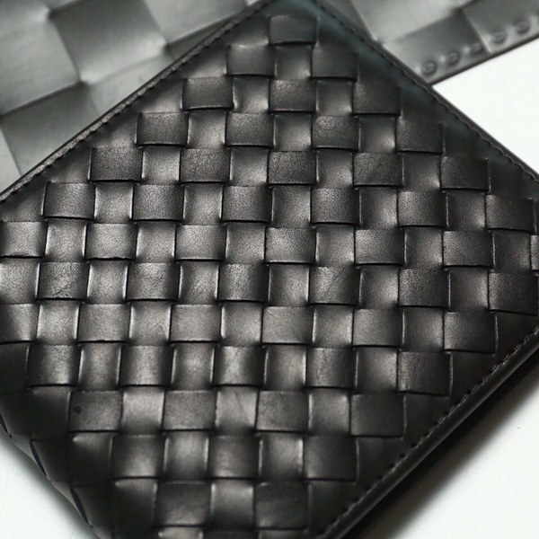 3위 Bottega Veneta 보테가베네타 반지갑 4가지 색상