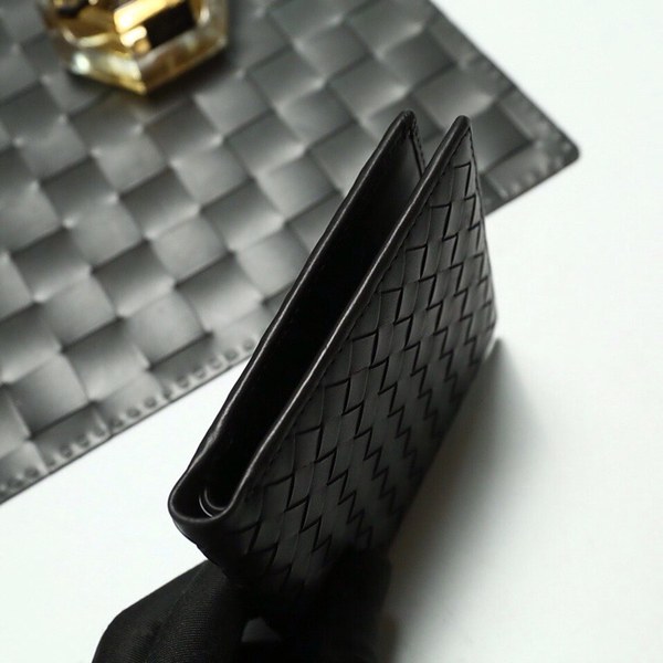 3위 Bottega Veneta 보테가베네타 반지갑 4가지 색상