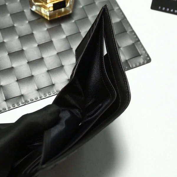 3위 Bottega Veneta 보테가베네타 반지갑 4가지 색상