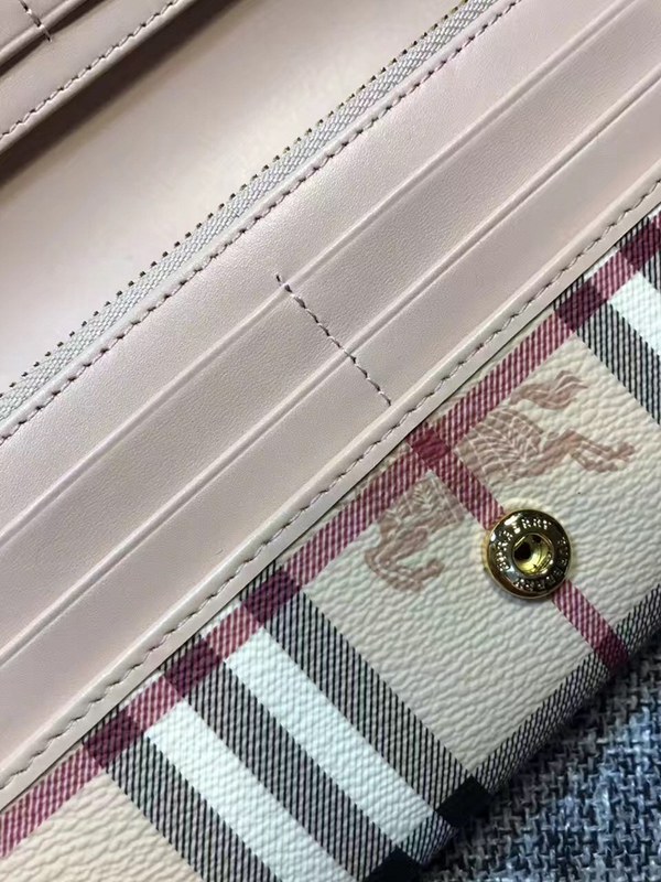 버버리 장지갑 3910 핑크