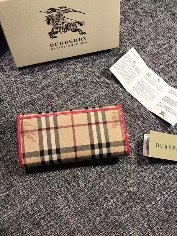 버버리 장지갑 3910