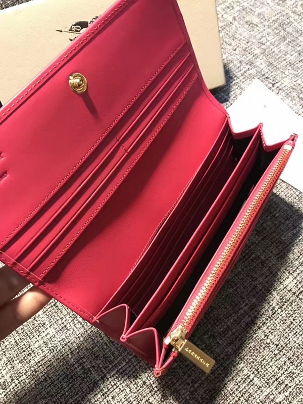 버버리 장지갑 3910