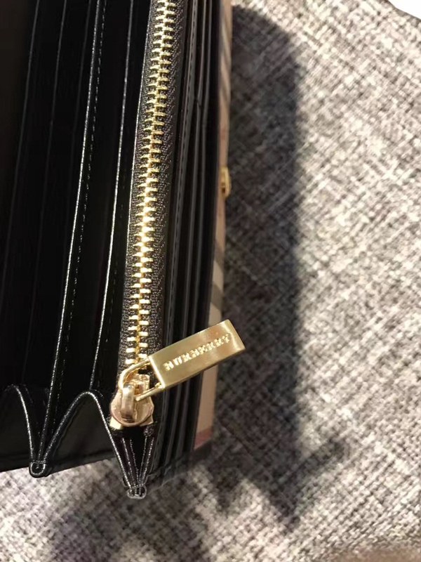 버버리 장지갑 3910 블랙