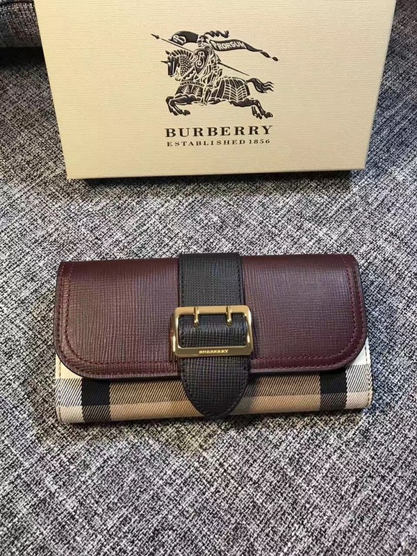 버버리 버클 장지갑