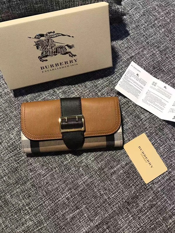 버버리 버클 장지갑