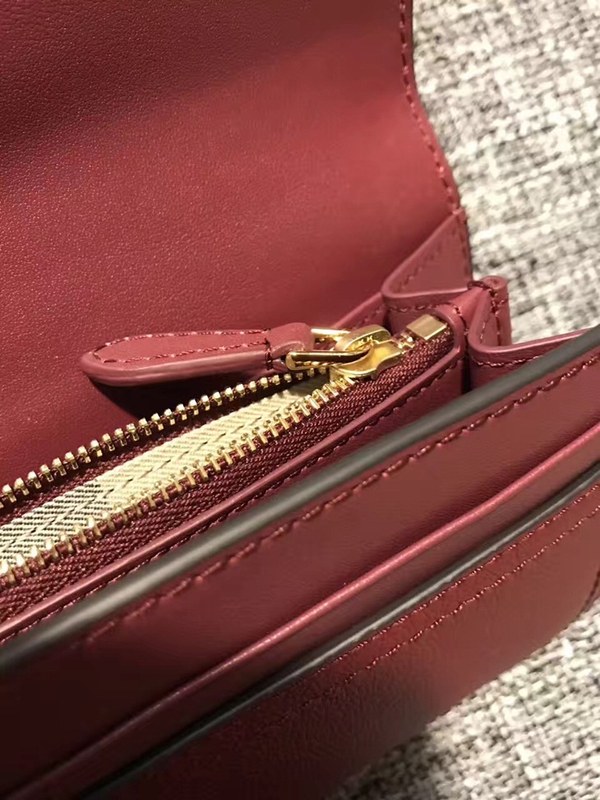 버버리 장지갑 28882