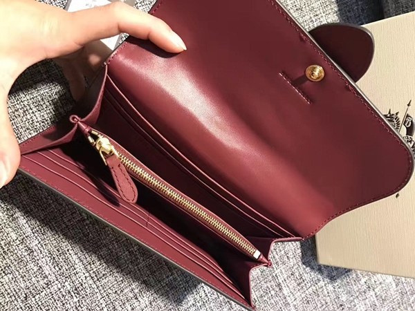 버버리 장지갑 28882