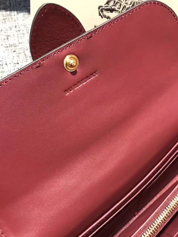 버버리 장지갑 28882