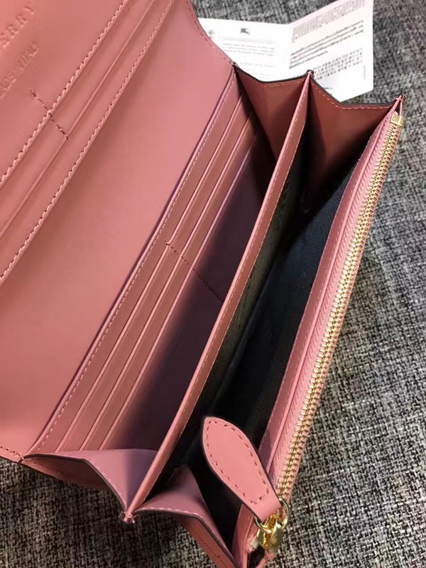 버버리 장지갑 3955506 소가죽