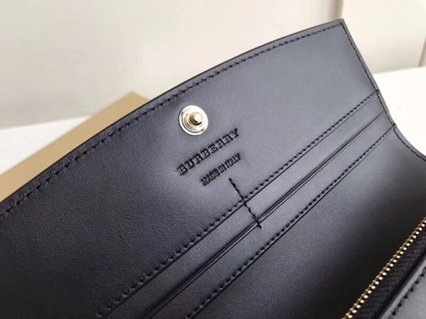 버버리 플랩 장지갑 블랙