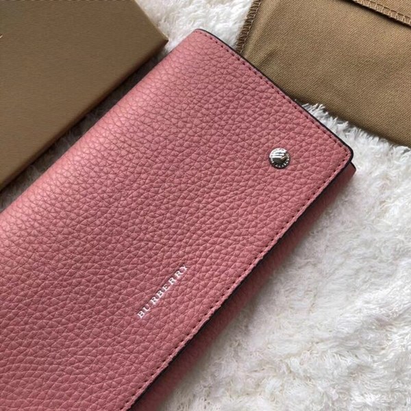 버버리 장지갑 핑크