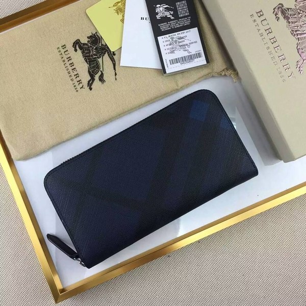 버버리 지퍼장지갑 3996