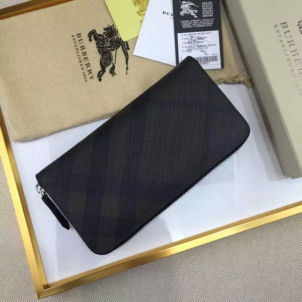 버버리 지퍼장지갑 3996