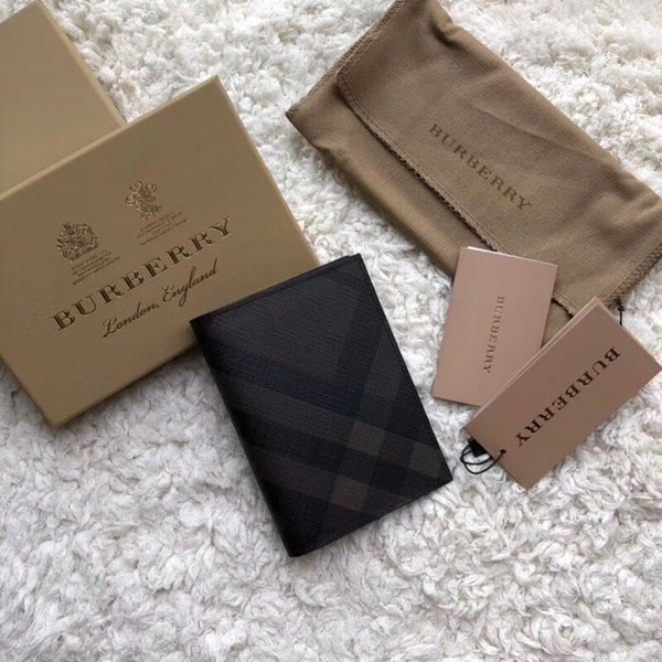 버버리 여권지갑 035