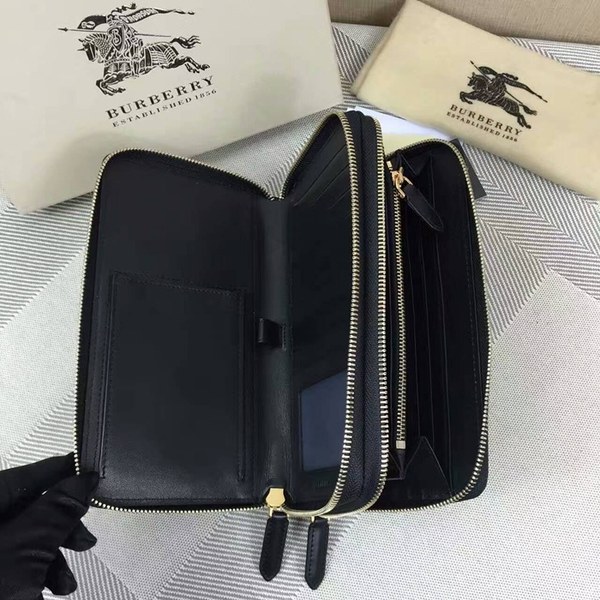 버버리 2단 지퍼장지갑 3998