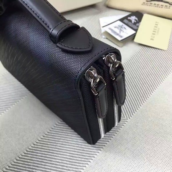 버버리 2단 지퍼장지갑 3998