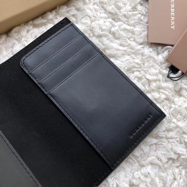 버버리 여권지갑 2컬러