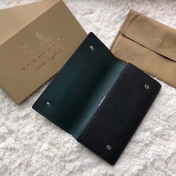 버버리 장지갑 블랙