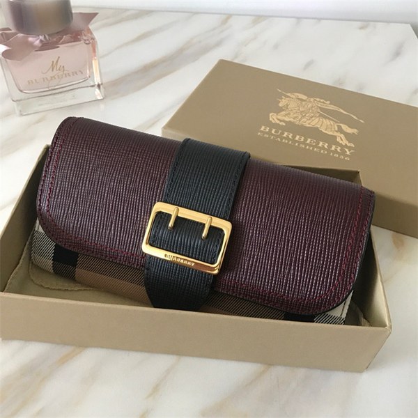 버버리 장지갑 신상 B6405-2