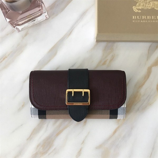 버버리 장지갑 신상 B6405-2