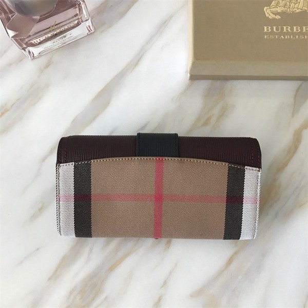 버버리 장지갑 신상 B6405-2