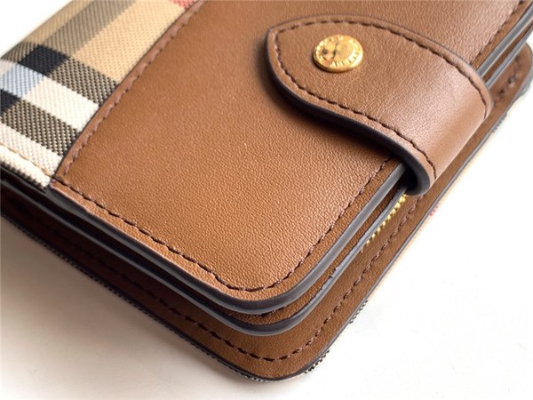 버버리 지갑 B1818-1 신상