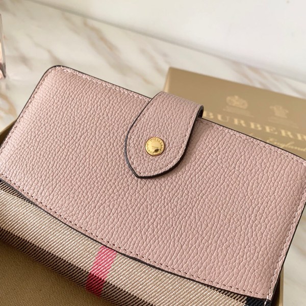 버버리 지갑 신상 B31005-1